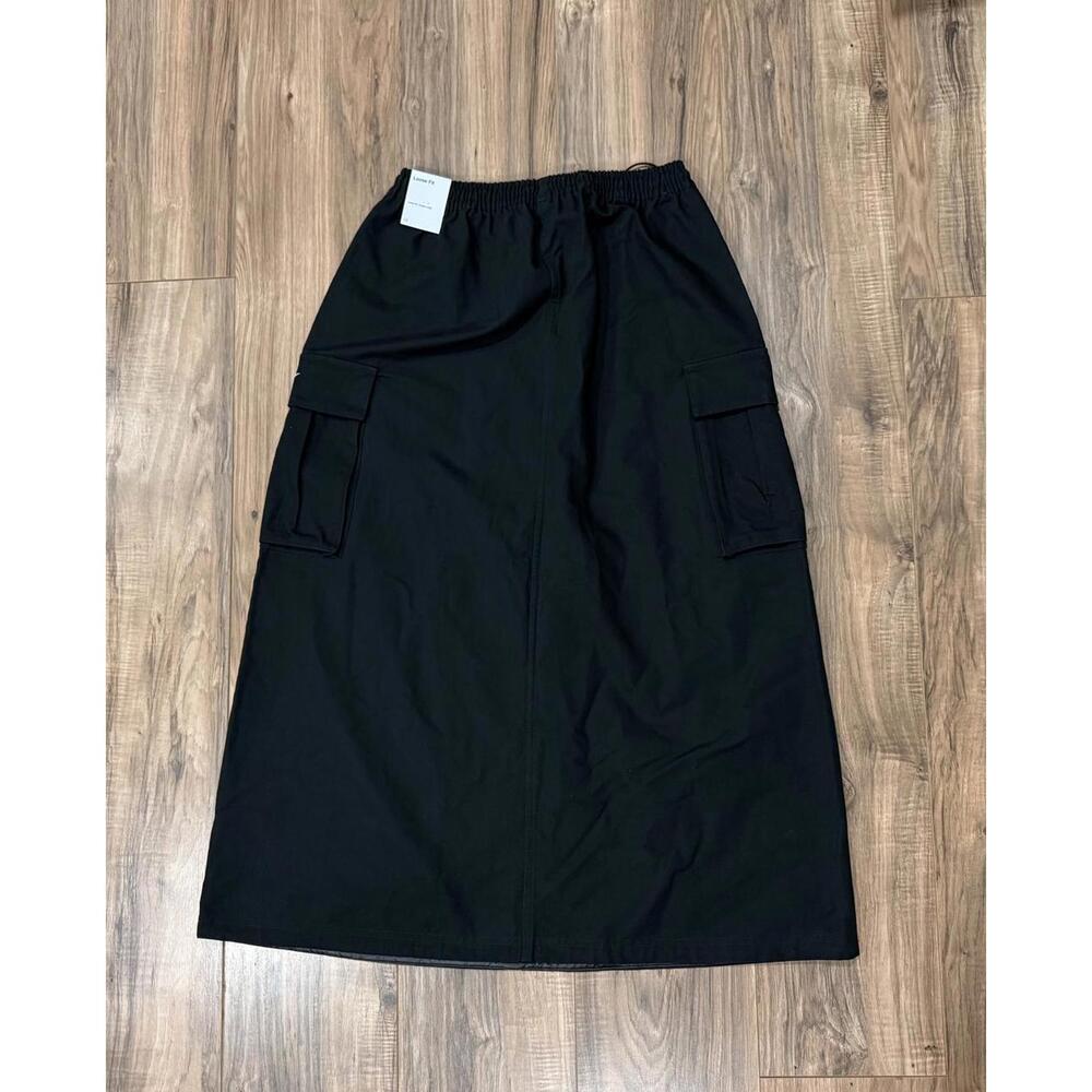 Nike Black Cargo Midi Skirt - Picture 7 of 10